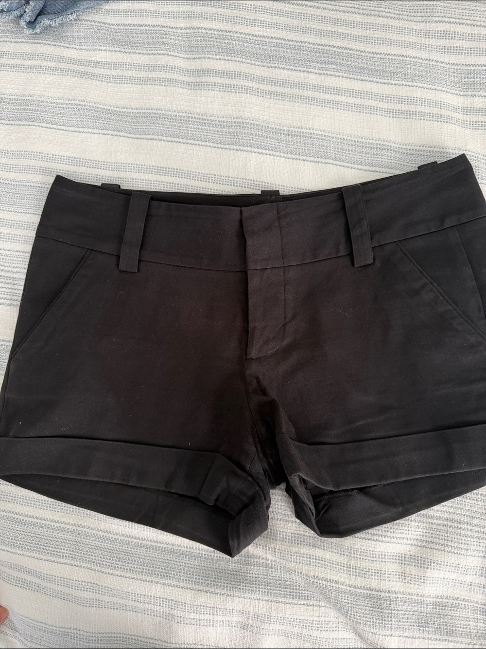 Alice + Olivia Black High-Waist Cuffed Shorts